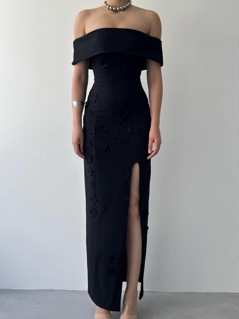 ROCHIE CORINA BLACK