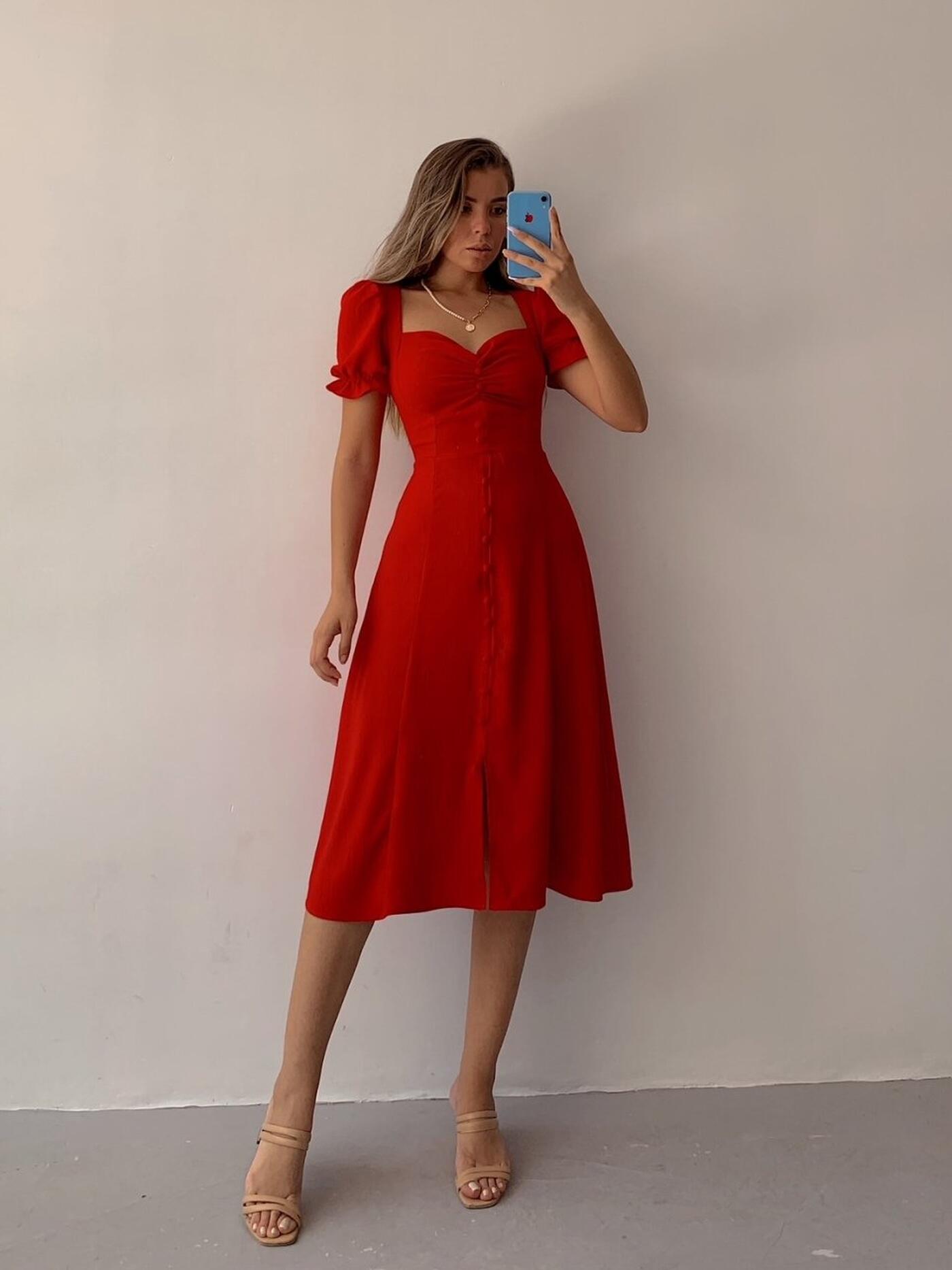 ROCHIE MAY RED